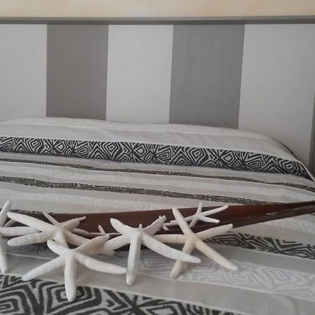 רימיני Hotel Camelia מראה חיצוני תמונה
